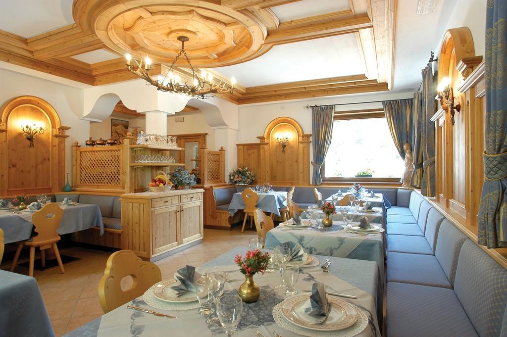 Rifugio Passo Staulanza Hotel Zoldo Alto Exterior foto
